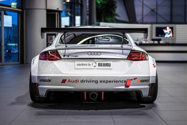 2015-613113audi-tt-cup