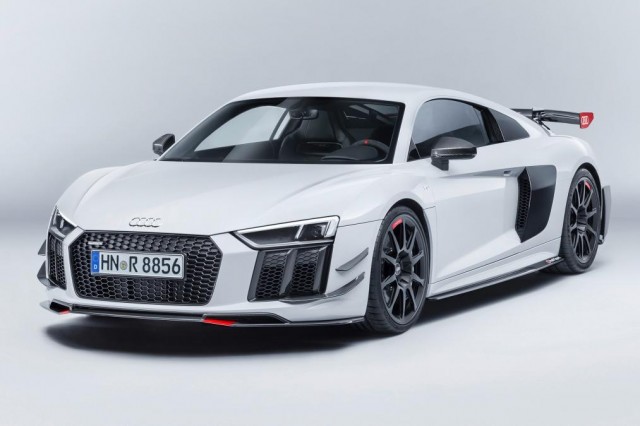 Audi-R8-TT-RS-2