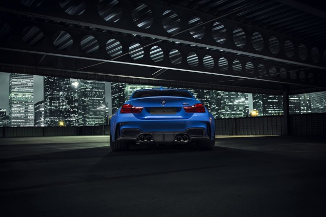 BMW-M4-GTRS4-Vorsteiner-3