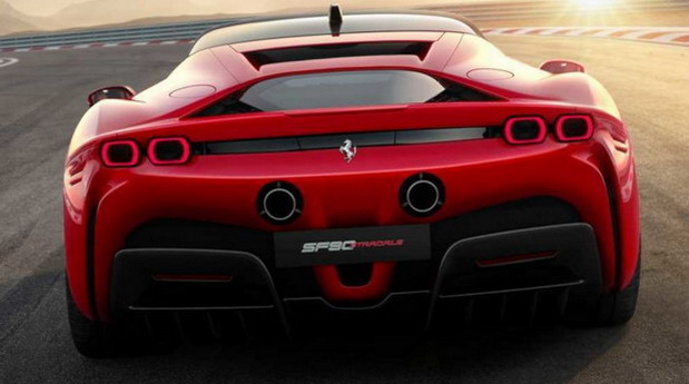 Ferrari SF Stradale