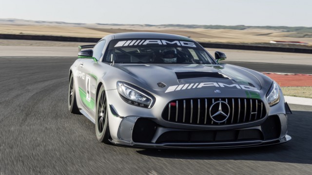 Mercedes-AMG-GT4-1