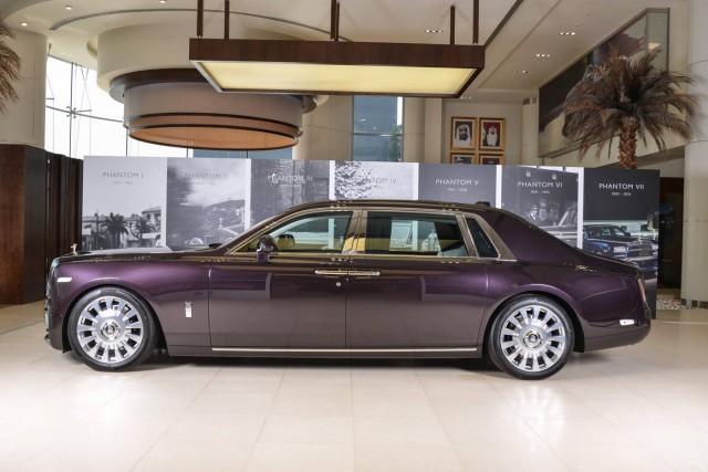 Rolls-Royce-Phantom-2