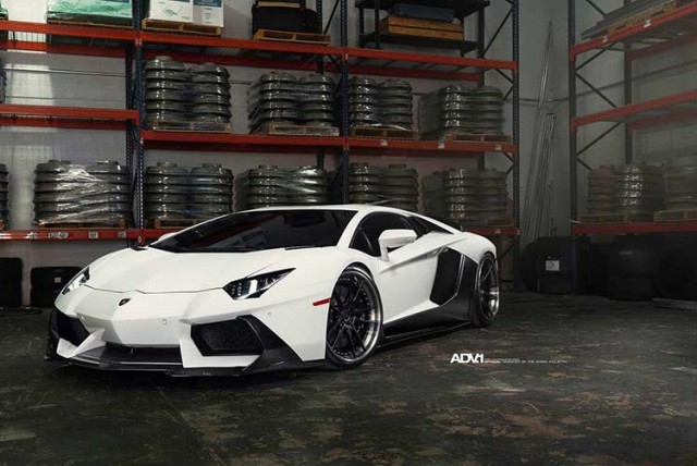 adv1-lambo-aventador-v-23