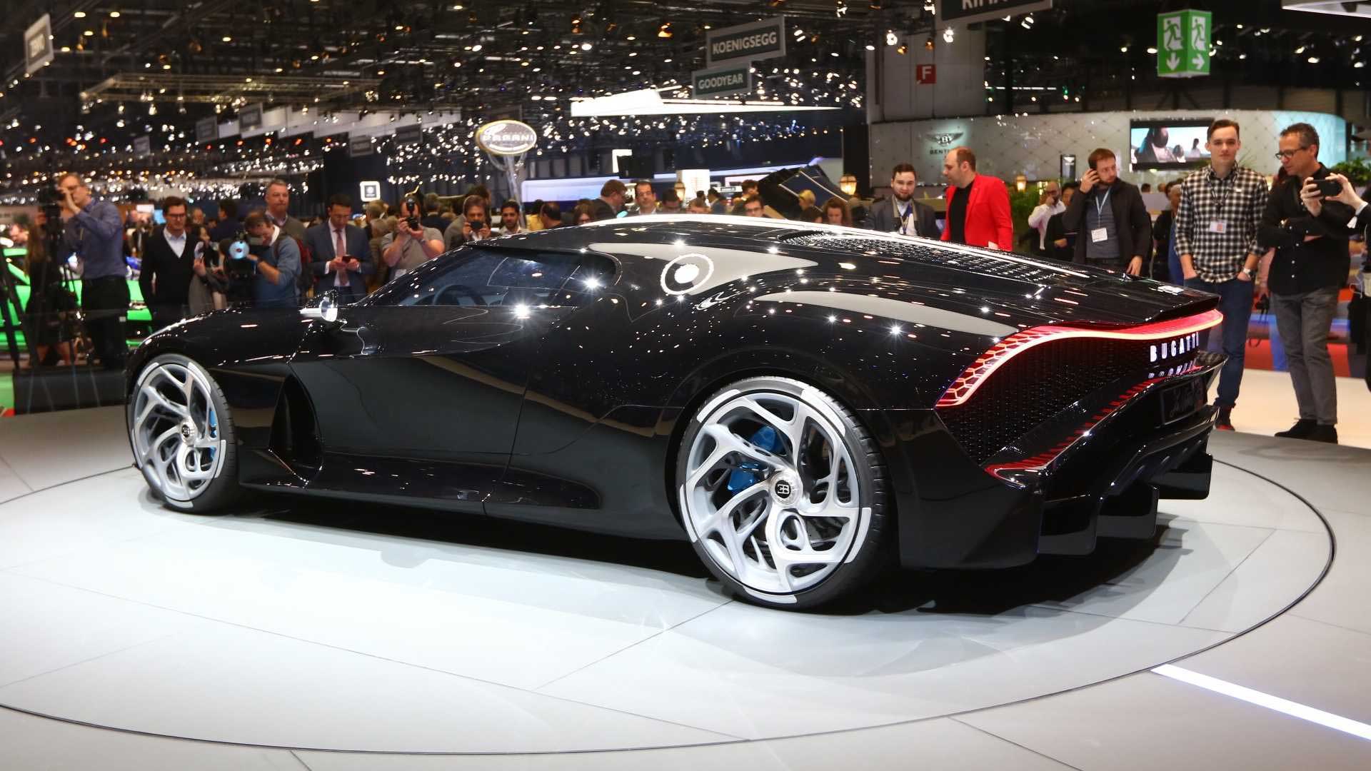 bugatti la voiture noire