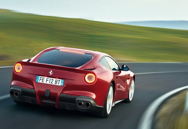 ferrari_f12_berlinetta_speciale_2