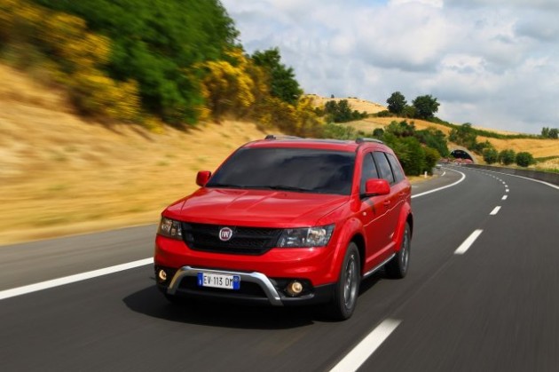 fiat-freemont-cross-32