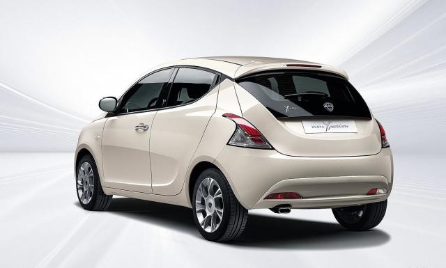 lancia_ypsilon_2016_novi_detalji_2