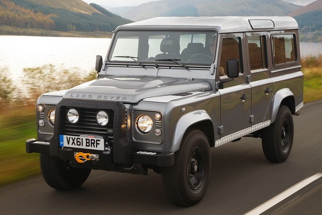 land_rover_defender_110_2015