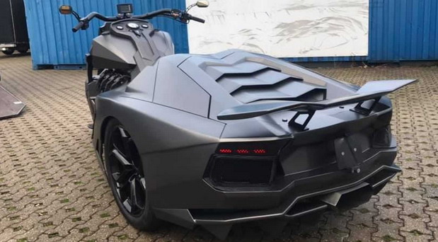 motor lamborghini