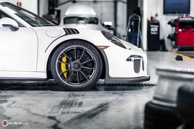 porsche_911_gt3_pozirao_pred_kamerom_6