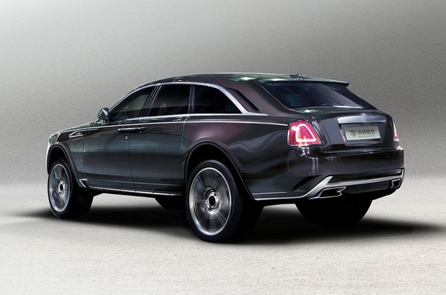 rolls_royce_suv_2015_2