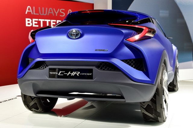 toyota_c_hr_koncept_3