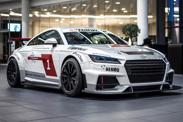 wcf-audi-tt-cup-stars-in-photo-shoot-at-audi-forum-neckarsulm-audi-tt-cup