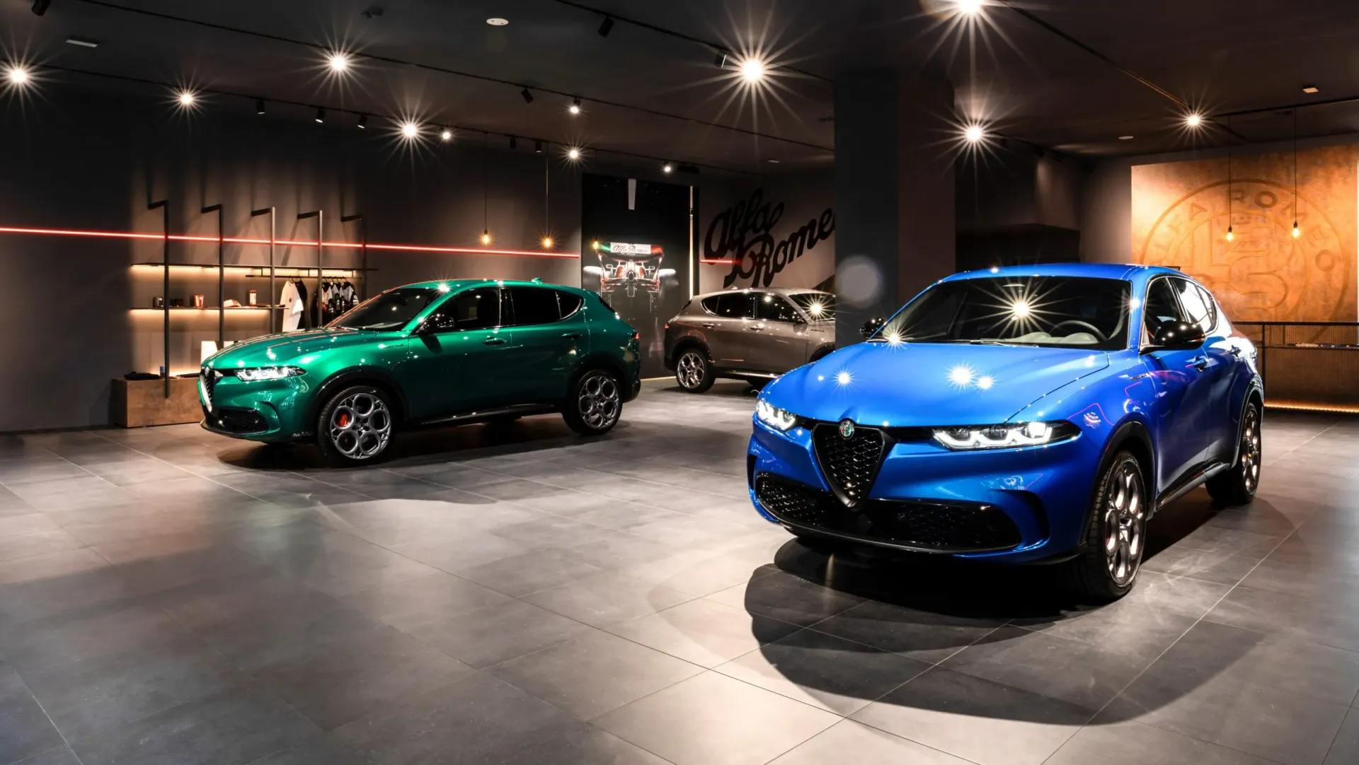 Prosečna Alfa Romeo prodavnica prodaje manje od sedam automobila mesečno