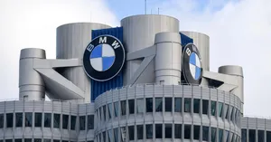 BMW ‘dilovao‘ automobile sumnjivim kupcima u Rusiji: Otkriveno kako se zaobilaze sankcije