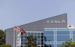 Tesla Negira Glasine o Saradnji sa Baiduom na FSD Sistemu