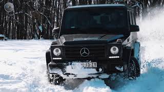 Mercedes G 4x4 VS. POLA METRA SNEGA